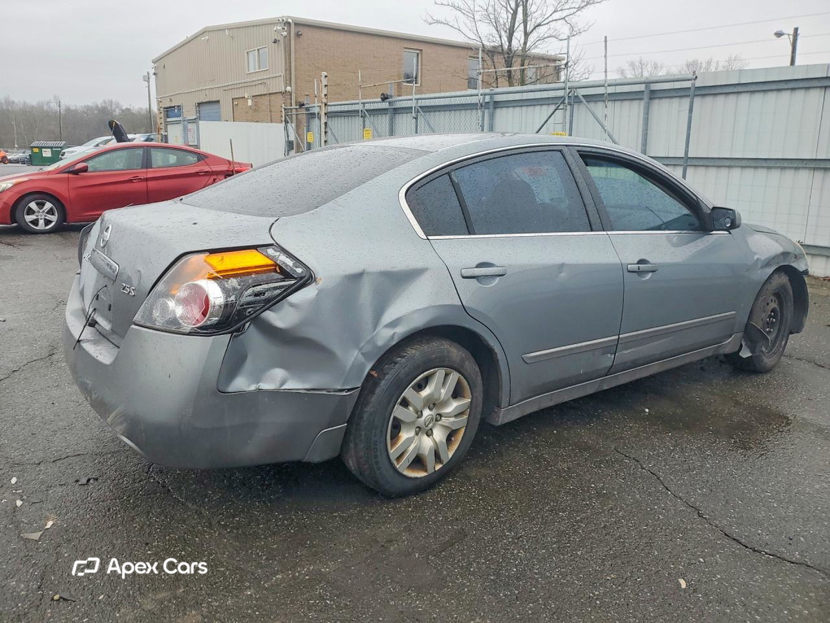 Nissan Altima 2009