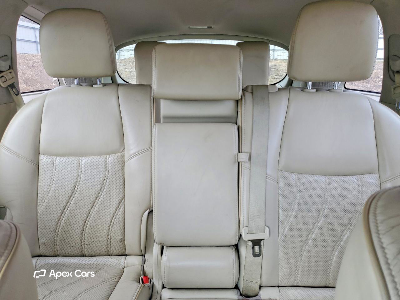 Infiniti JX 2013