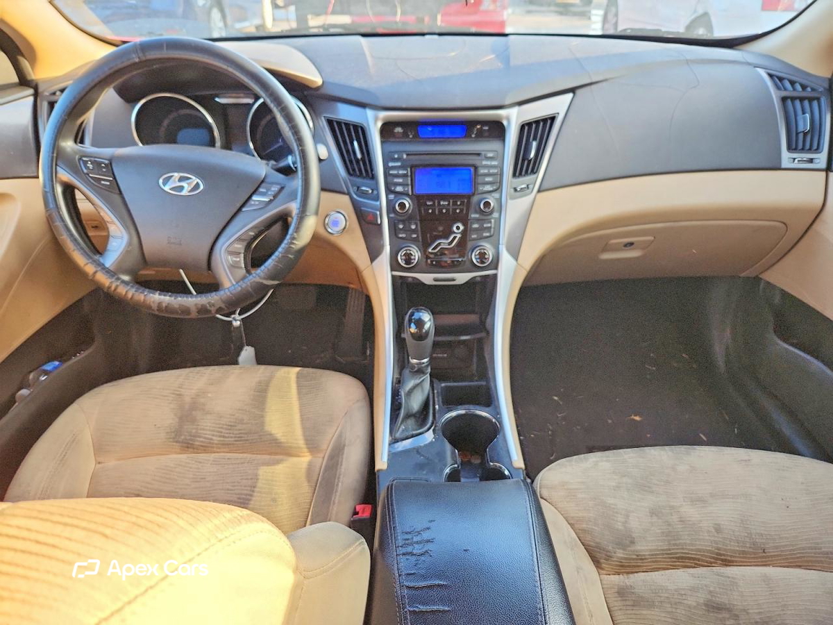Hyundai Sonata 2013