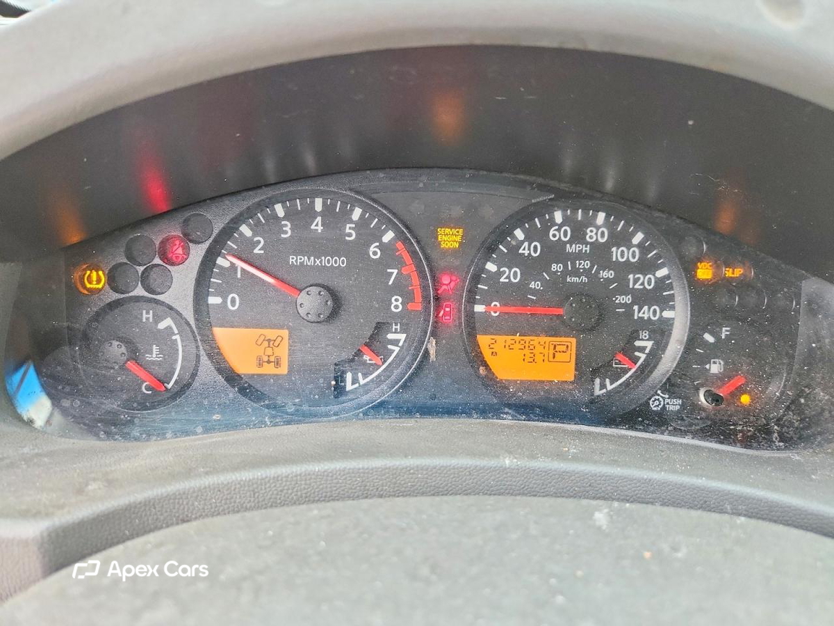 Nissan Navara (Frontier) 2010
