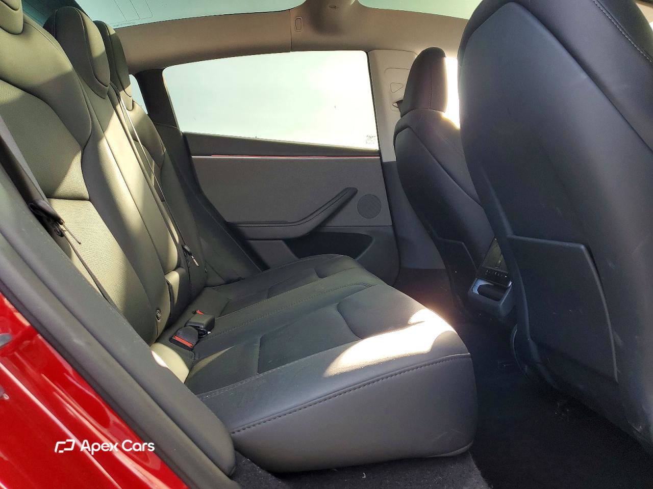 Tesla Model 3 2025