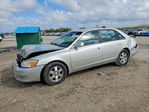Toyota Avalon 2000