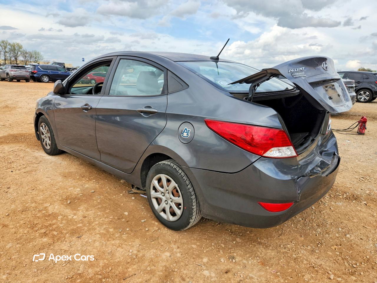 Hyundai Accent 2012