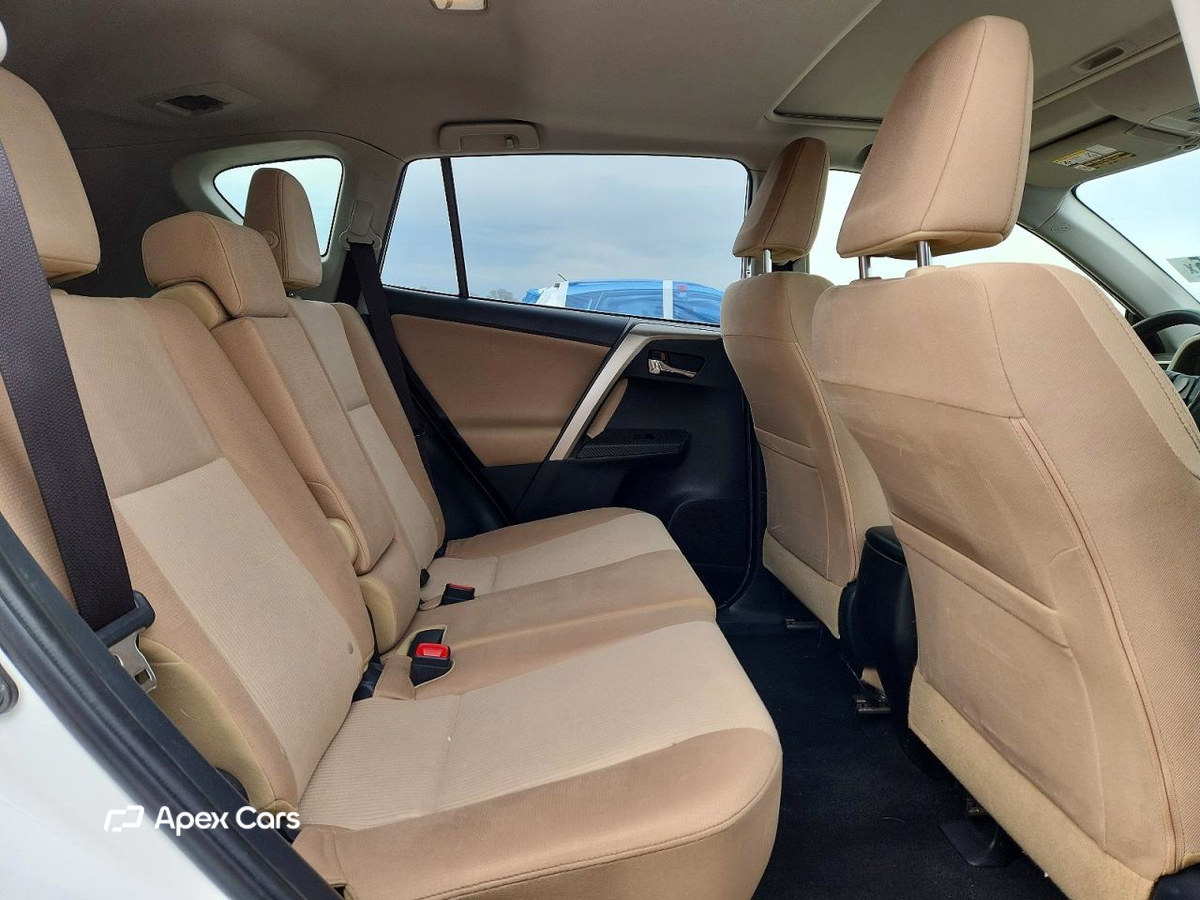 Toyota RAV 4 2015