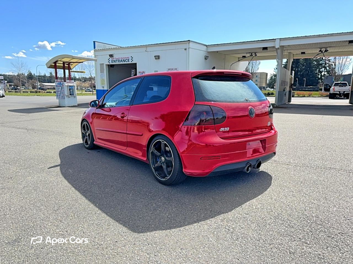 Volkswagen  2008