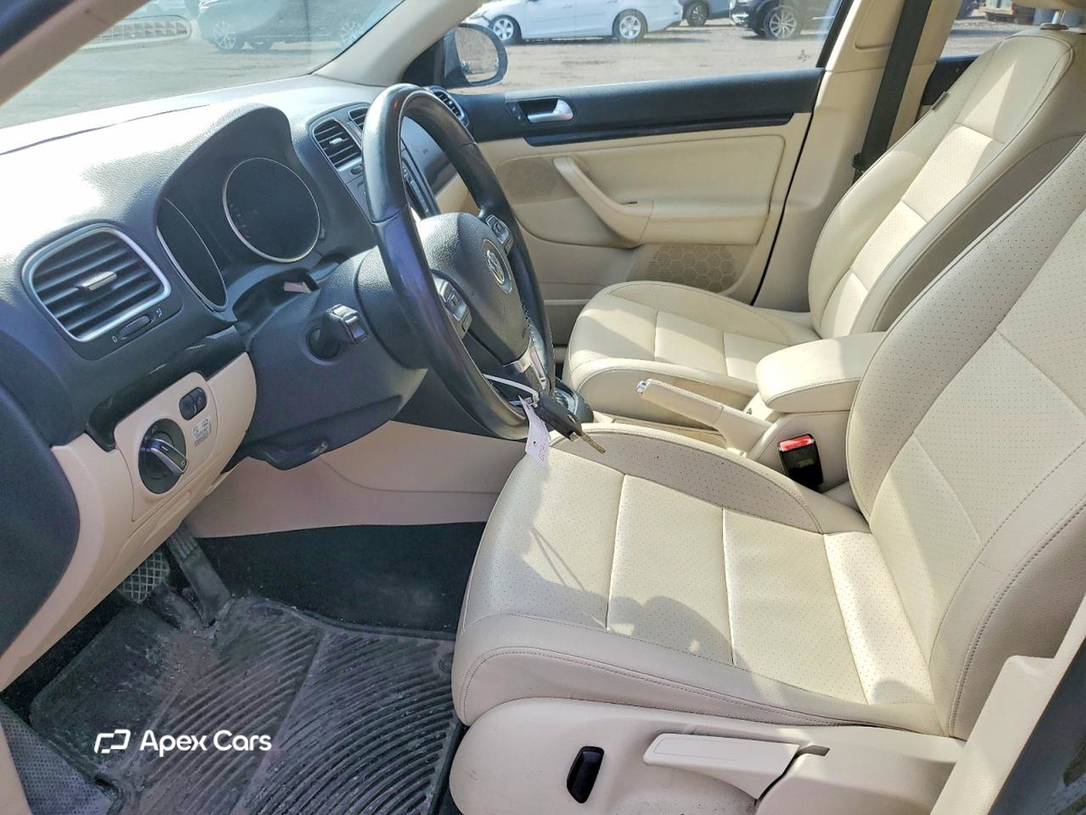 Volkswagen Jetta 2014