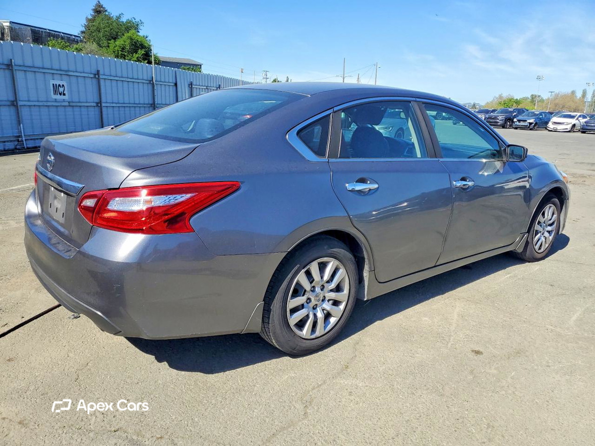 Nissan Altima 2016
