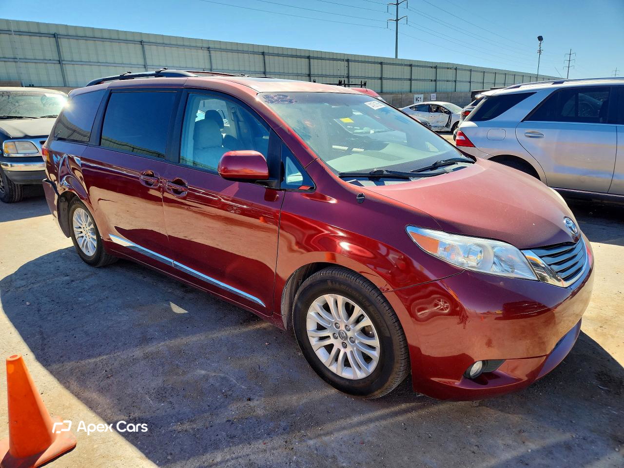 Toyota Sienna 2011