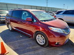 Toyota Sienna 2011