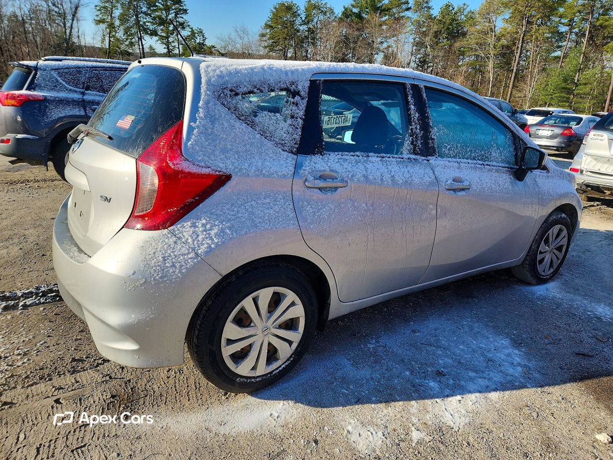 Nissan Versa 2017