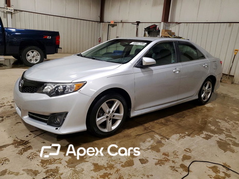 Toyota Camry 2012 - Image 1 of 14