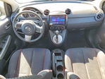 Mazda 2 2011