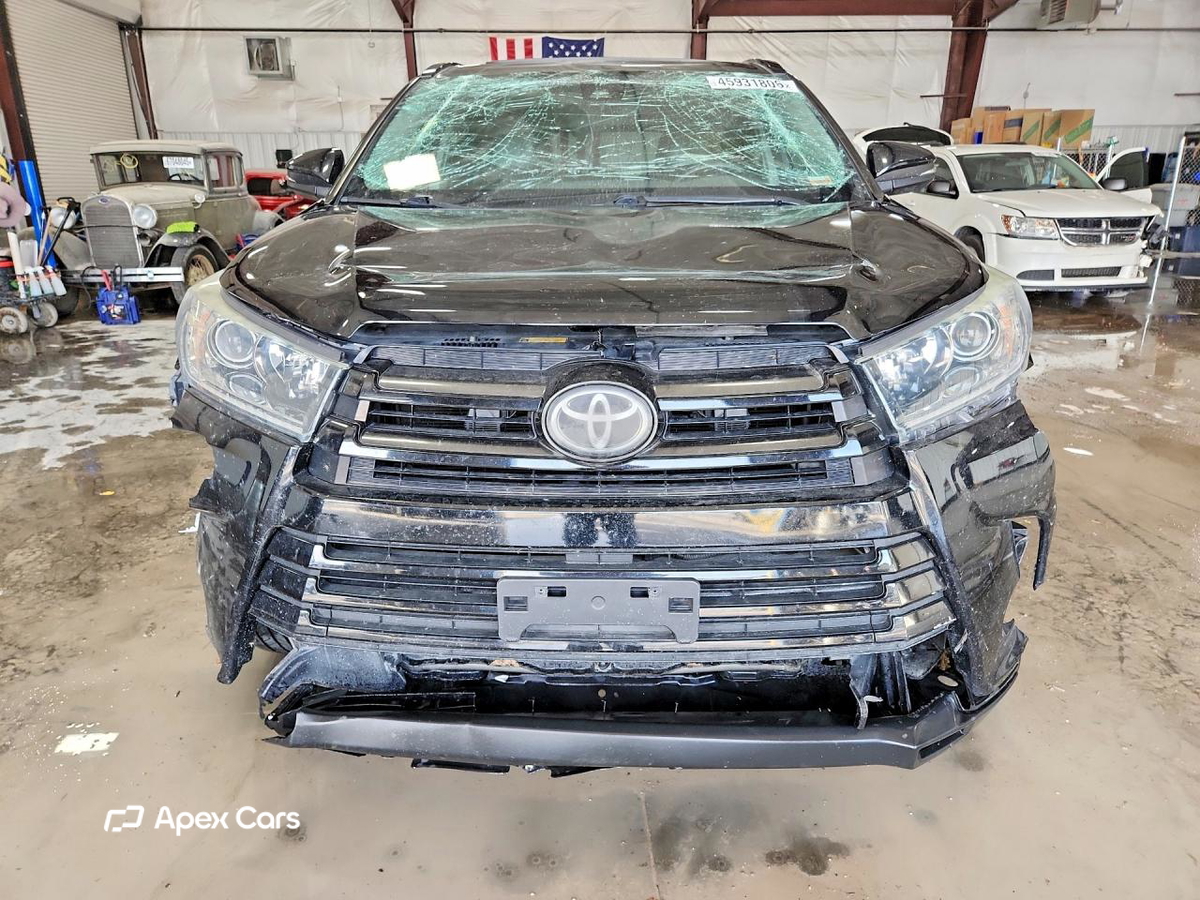 Toyota Highlander 2018