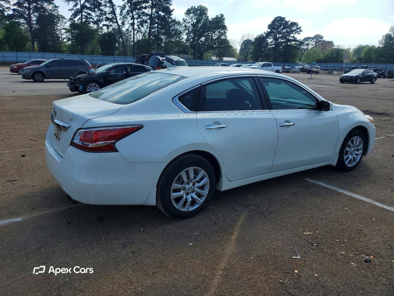 Nissan Altima 2015