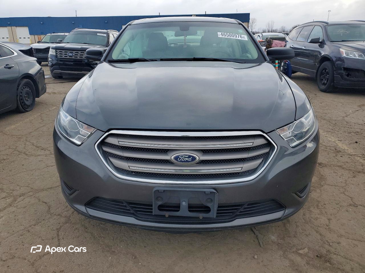 Ford Taurus 2016
