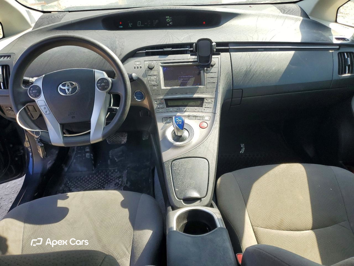 Toyota Prius 2015