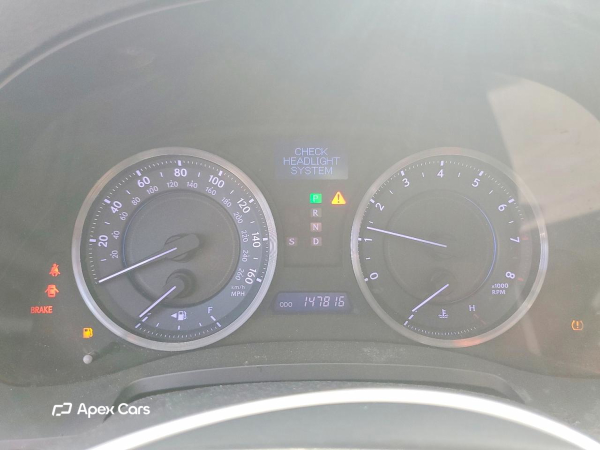 Lexus IS 2011