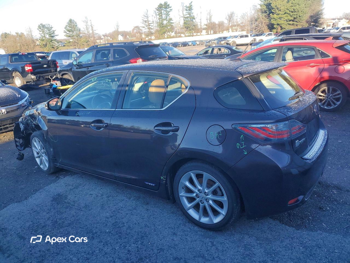Lexus CT 2013