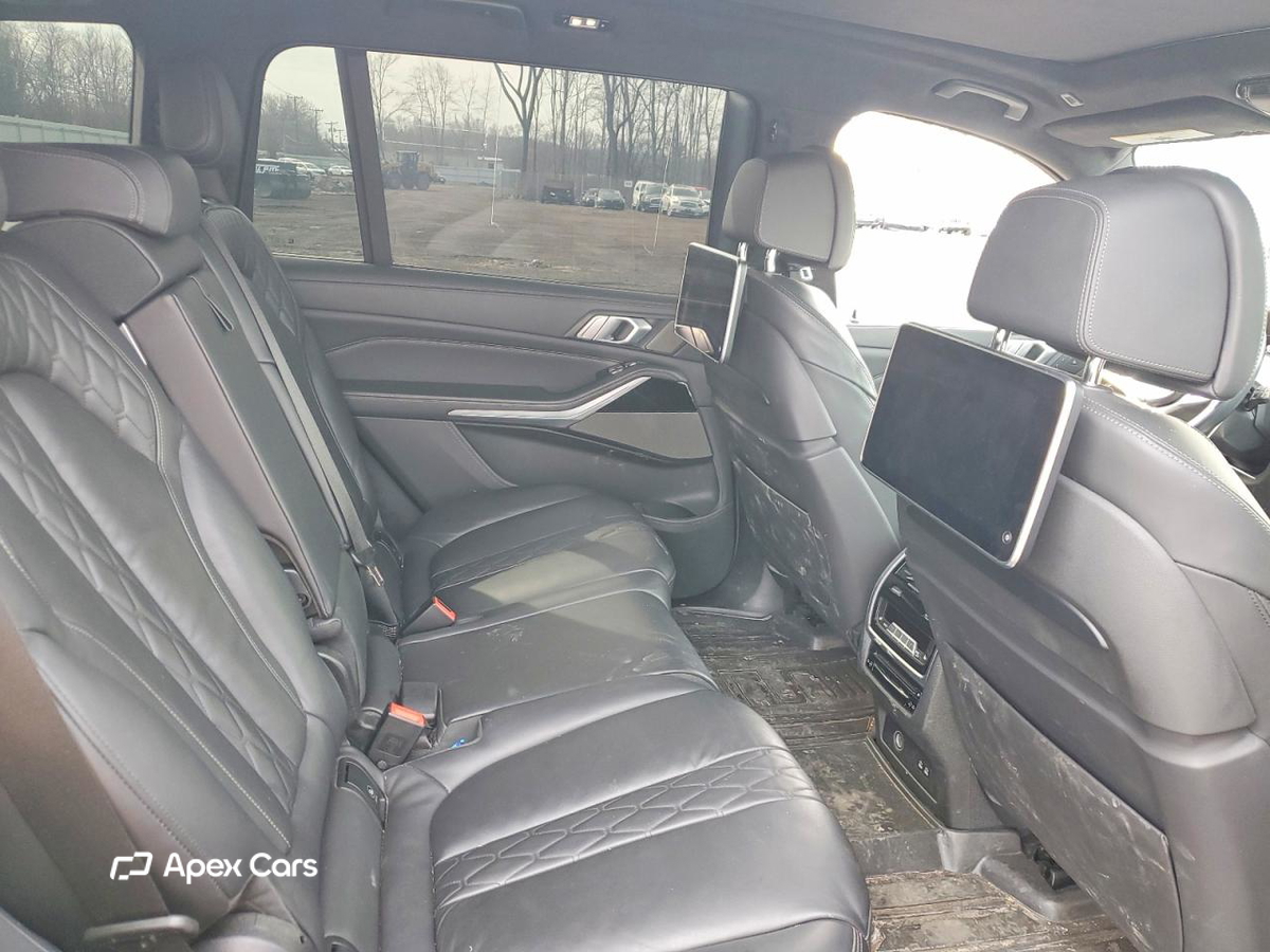 BMW X7 2020