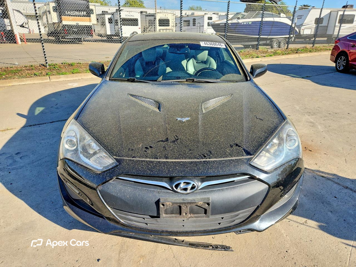 Hyundai Genesis 2013