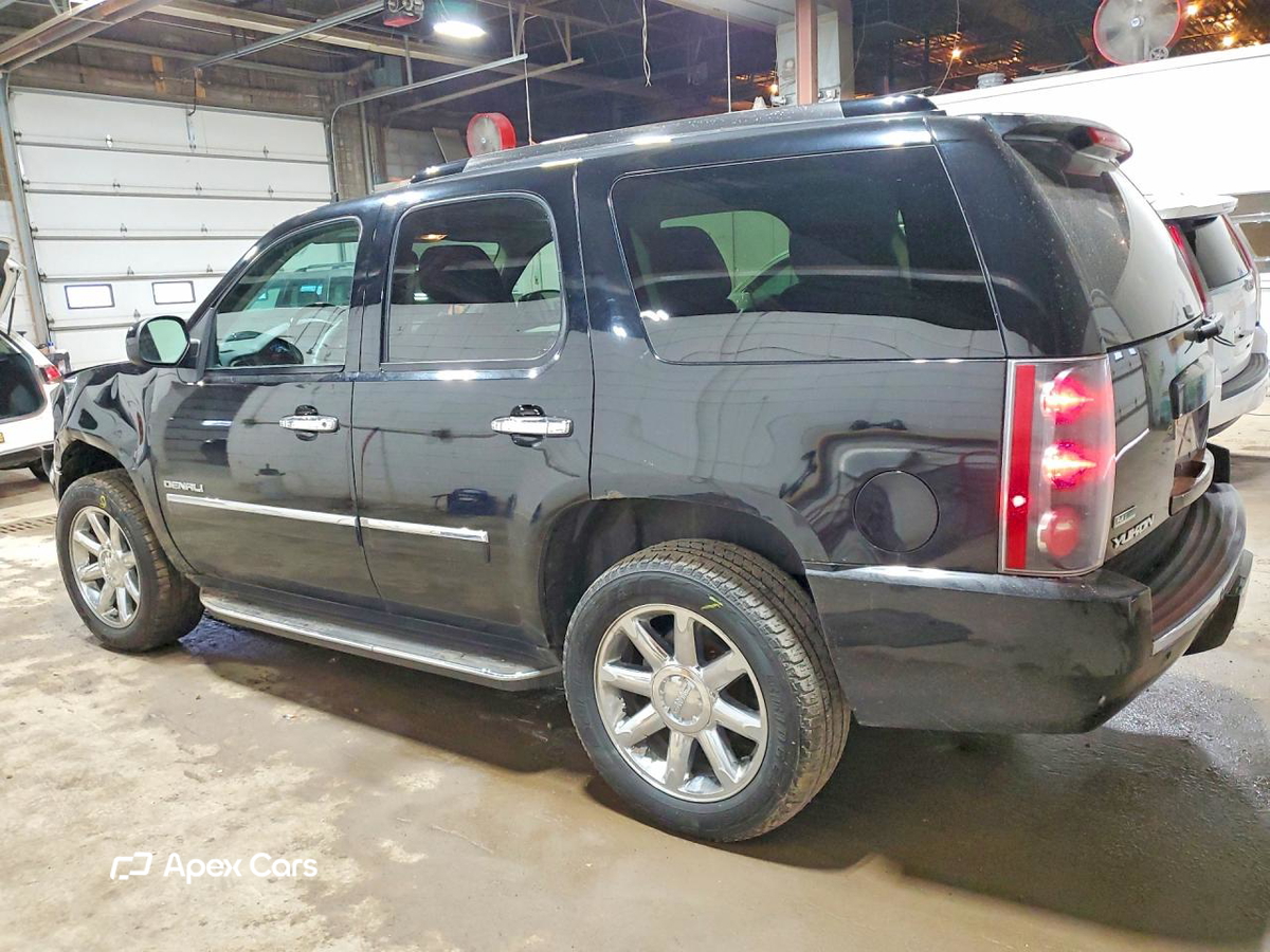 GMC Yukon 2011