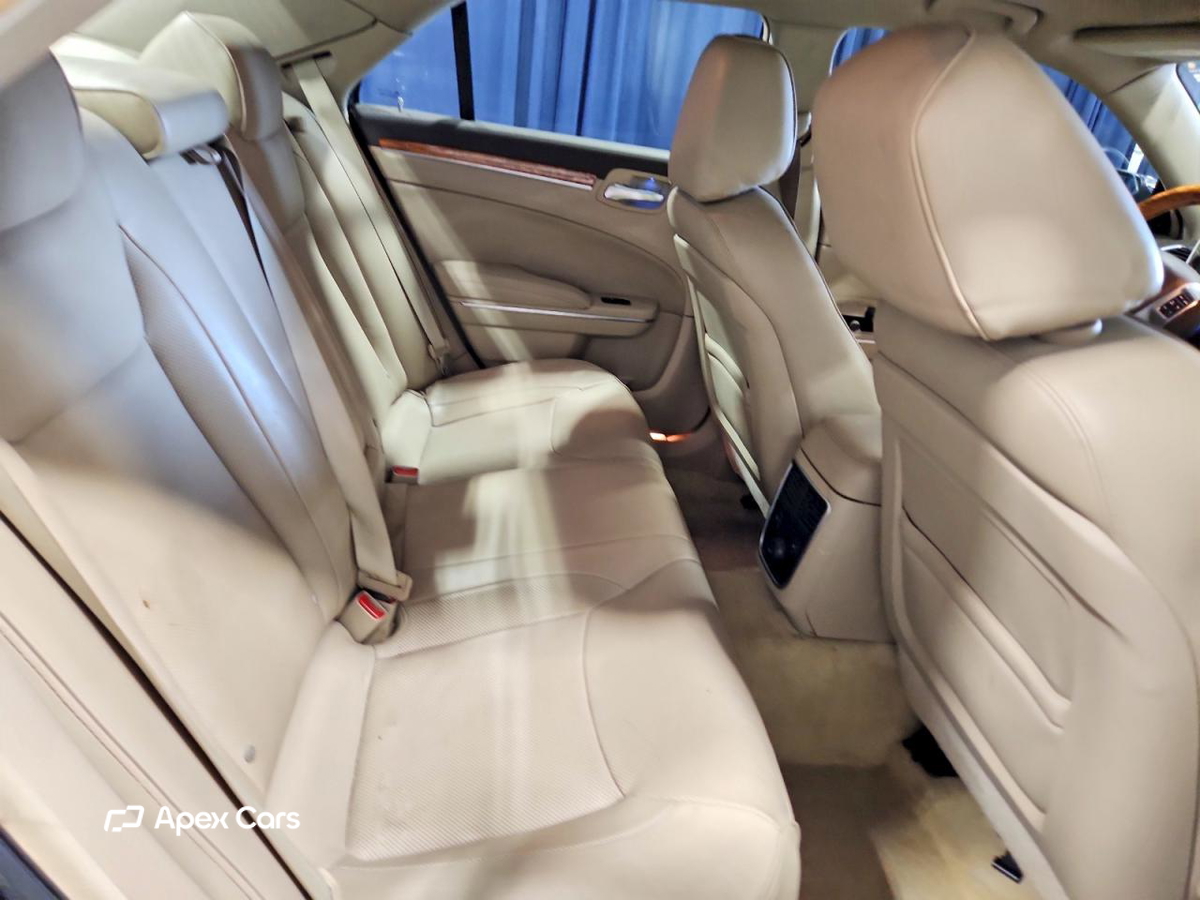 Chrysler 300 2012