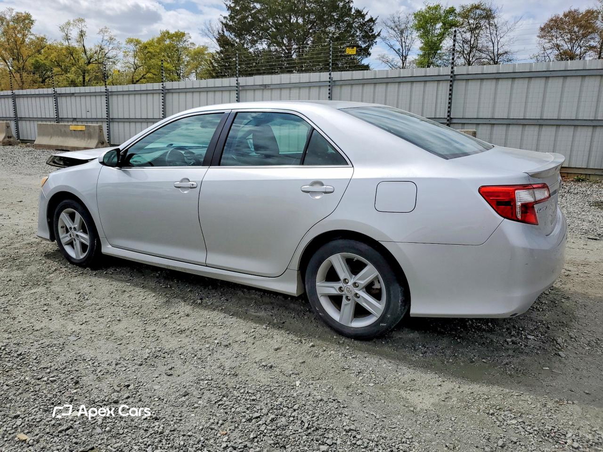 Toyota Camry 2012