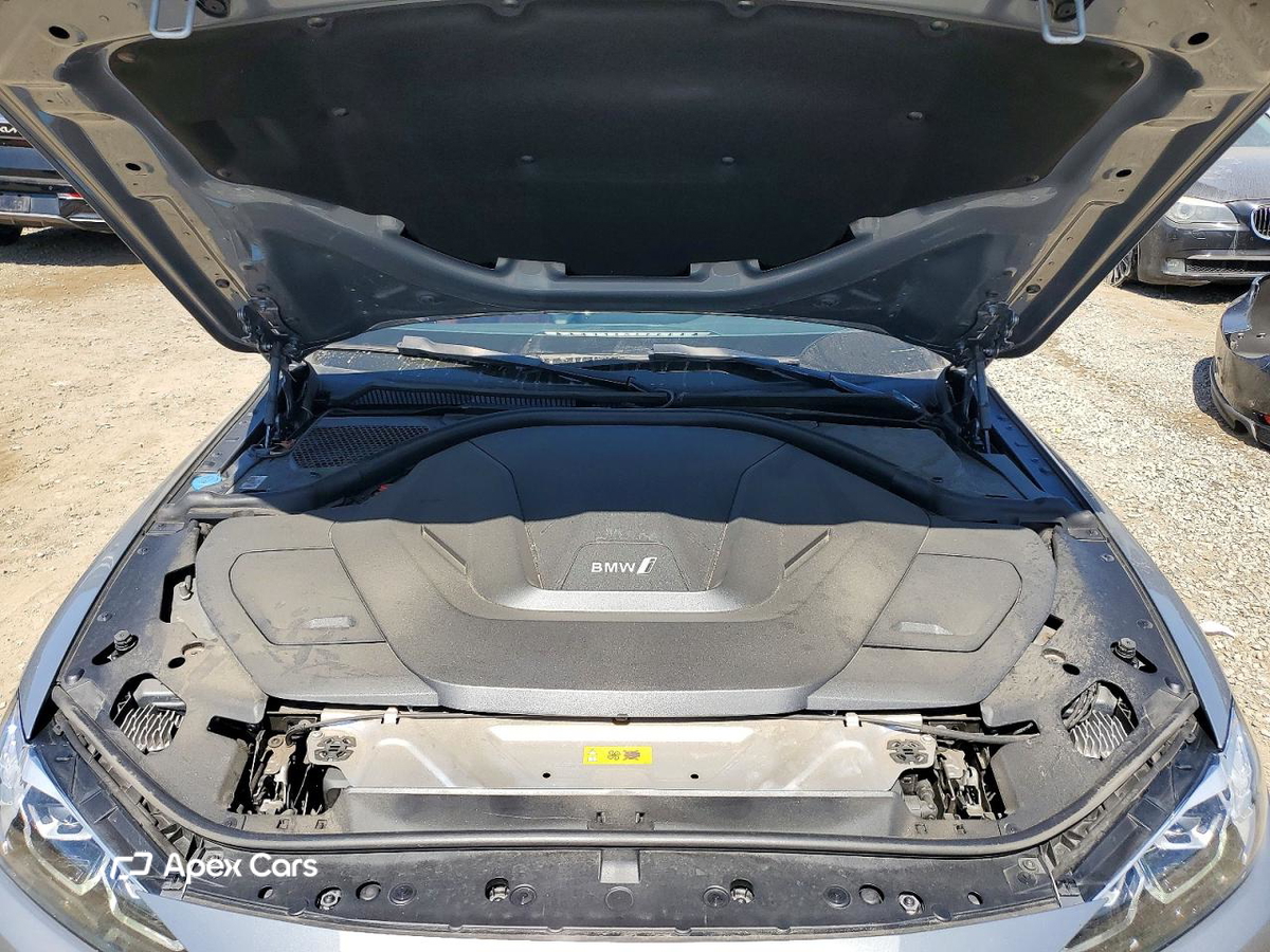 BMW i4 2023