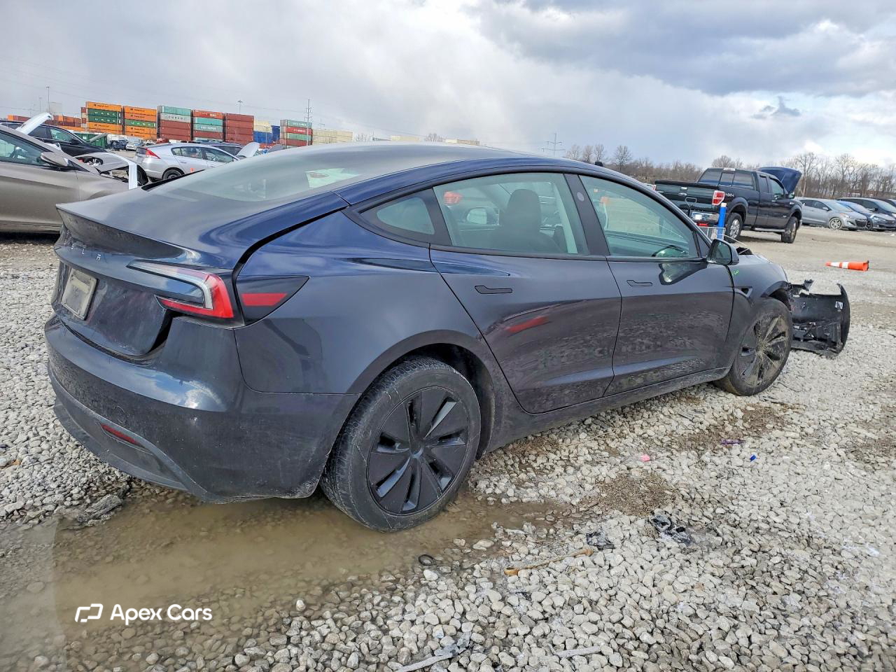 Tesla Model 3 2024