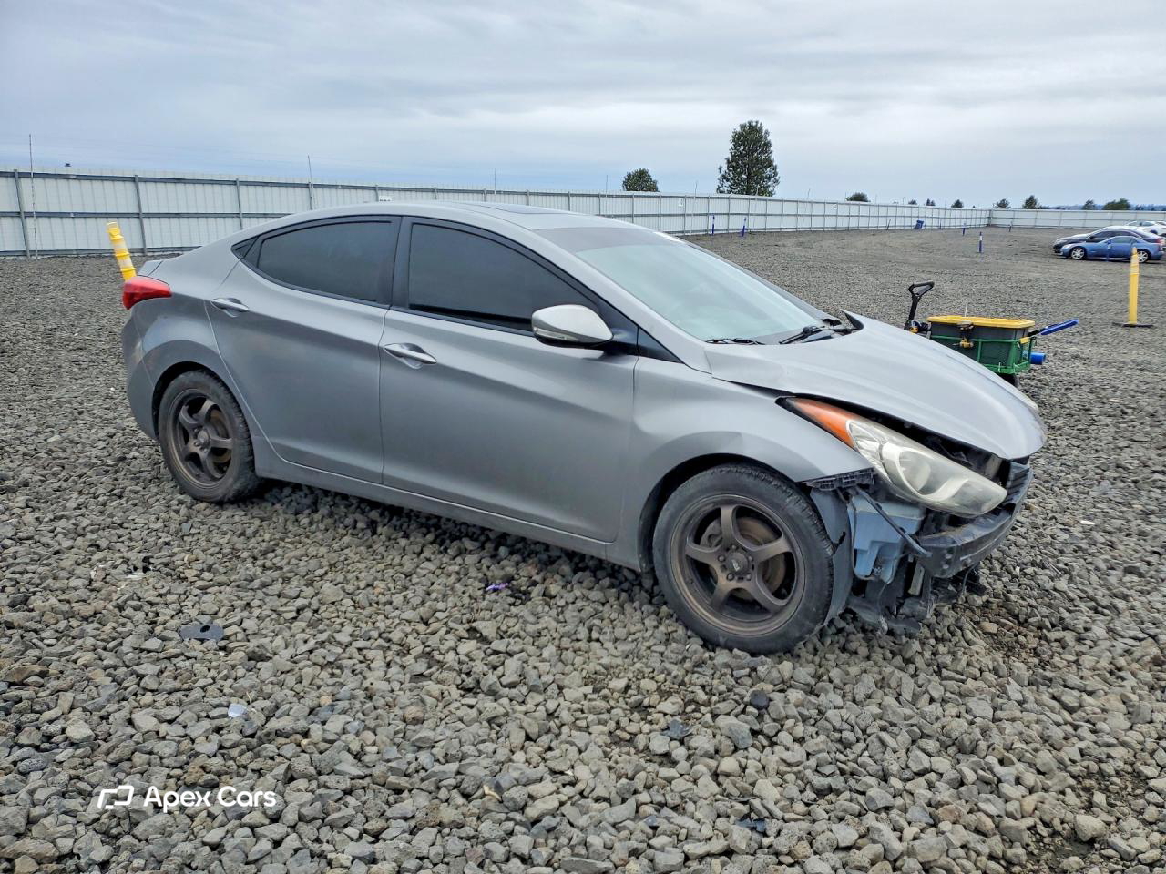 Hyundai Elantra 2012