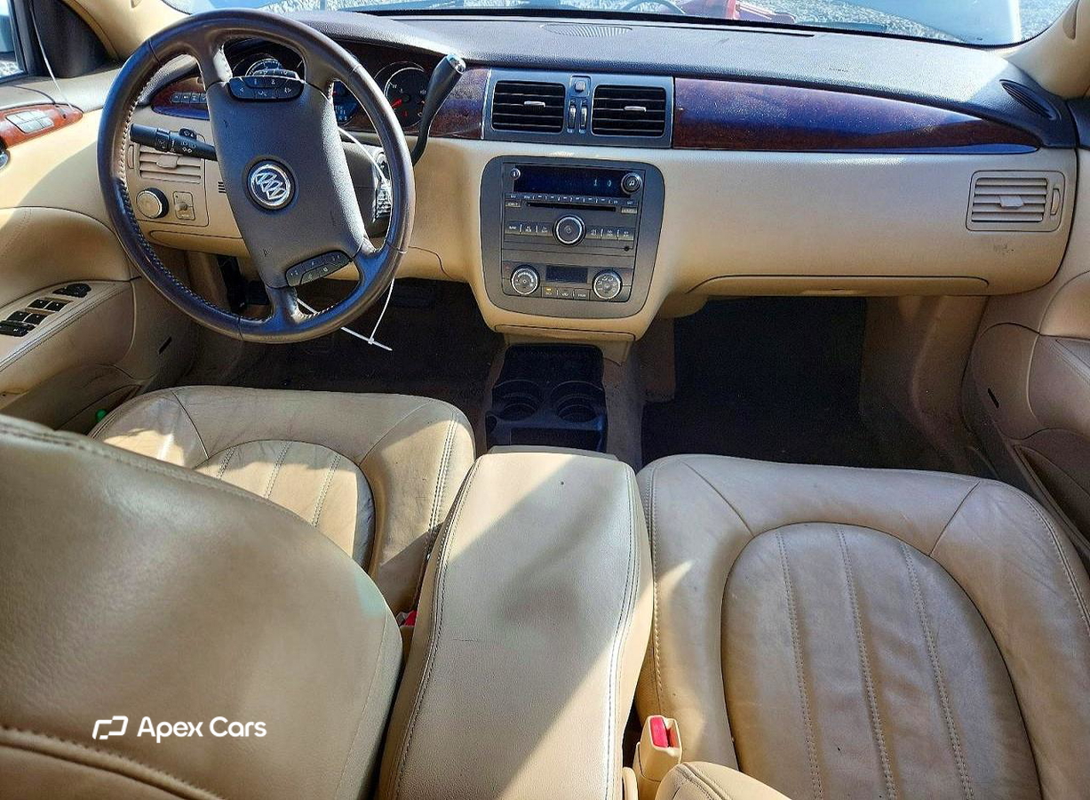 Buick Lucerne 2010