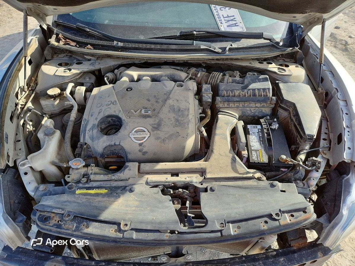 Nissan Maxima 2014