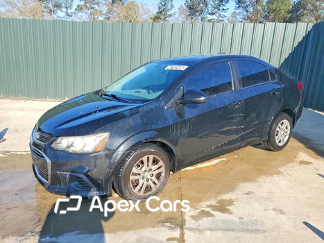 Chevrolet Sonic 2017 - Image 1 of 12