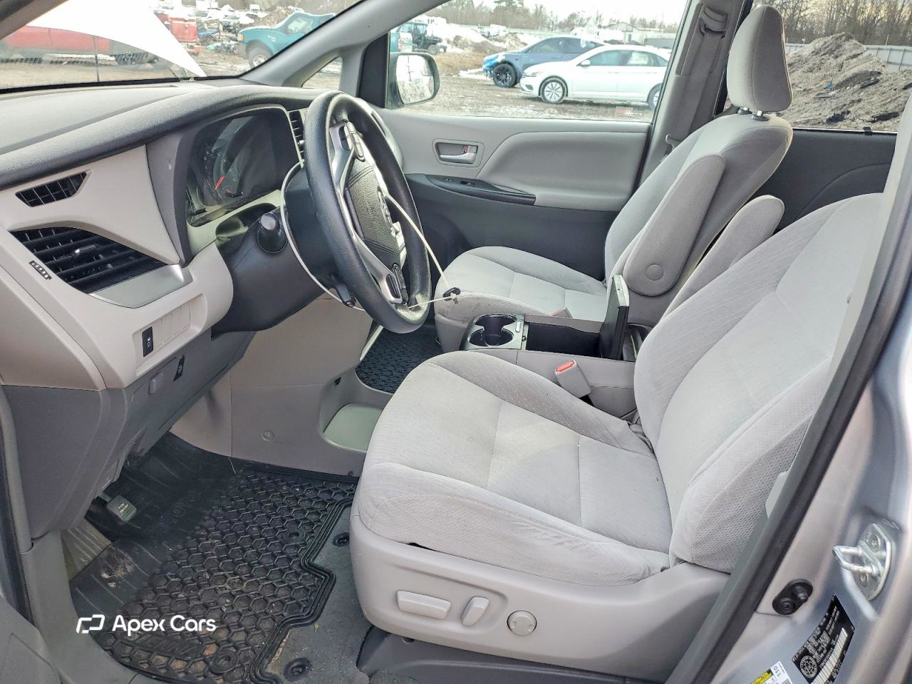 Toyota Sienna 2016