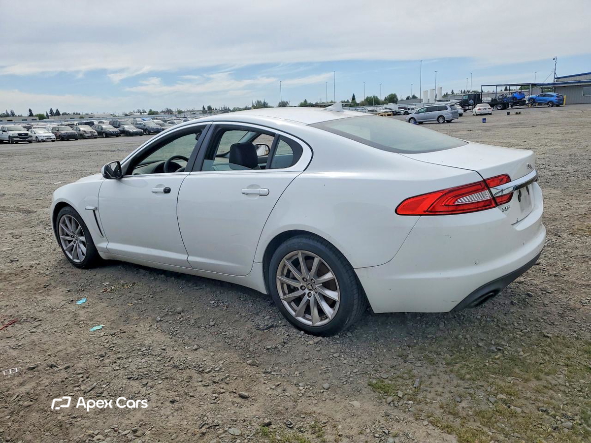 Jaguar XF 2013