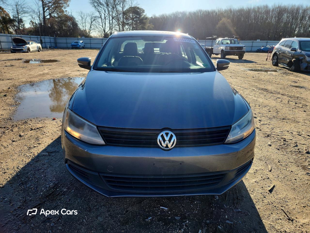 Volkswagen Jetta 2012