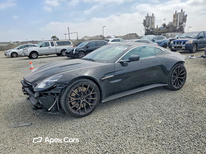 2025 Aston Martin Vantage - Image 1 of 5