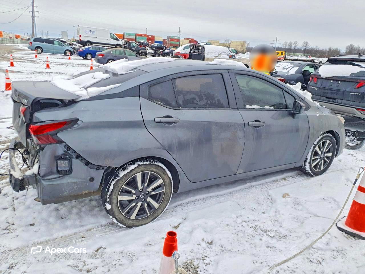 Nissan Versa 2021