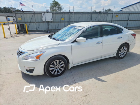 Nissan Altima 2015 - Image 1 of 12