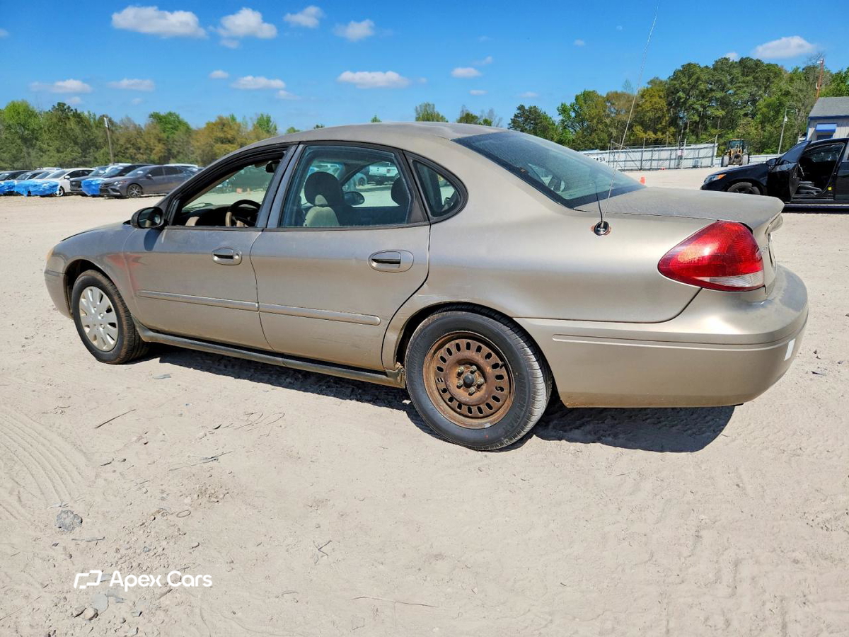 Ford Taurus 2004
