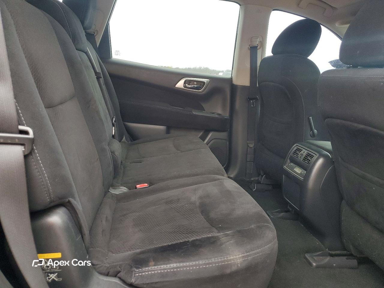 Nissan Pathfinder 2015