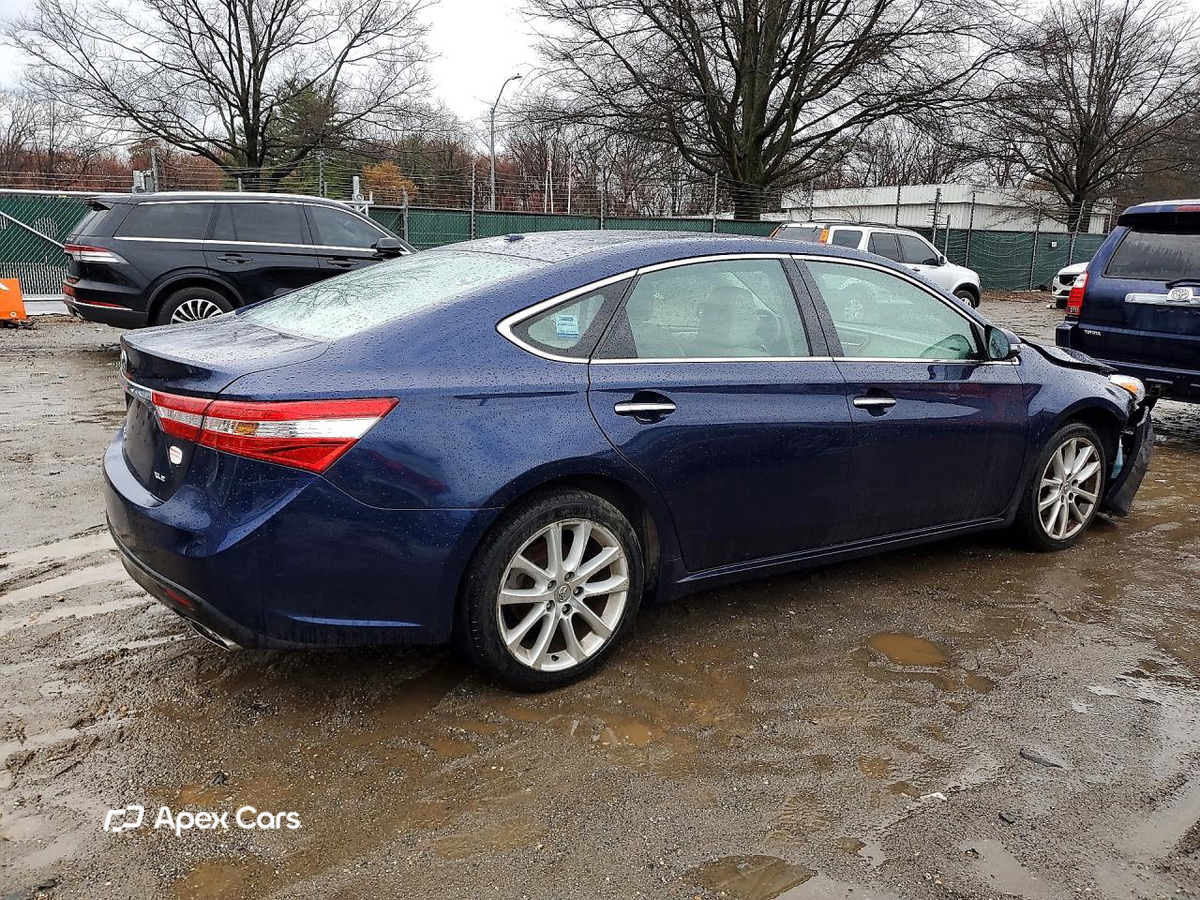 Toyota Avalon 2013