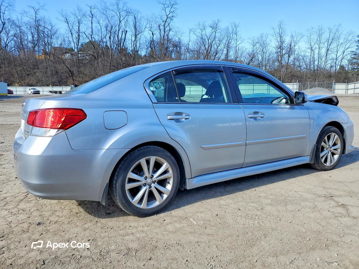 Subaru Legacy 2013