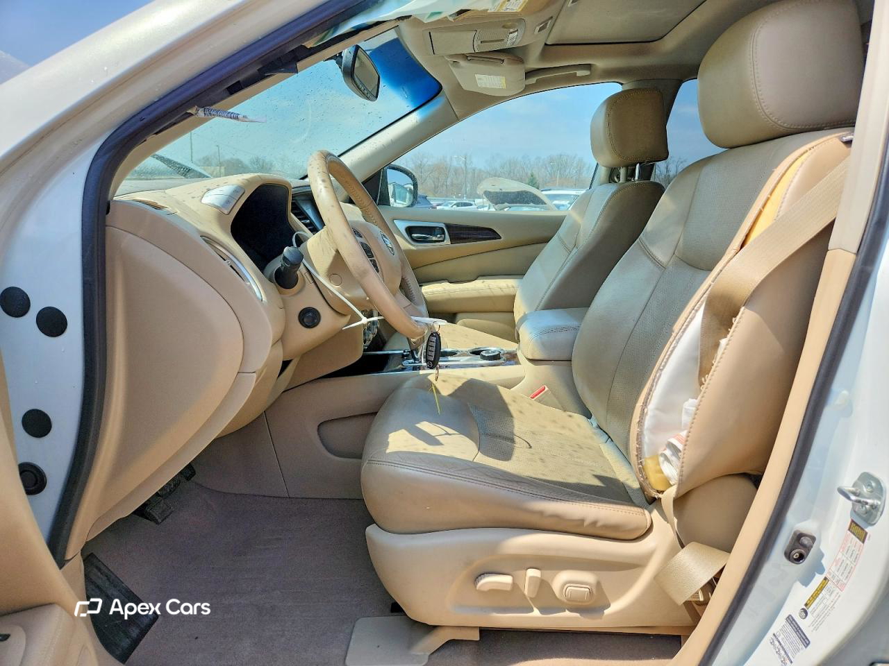 Nissan Pathfinder 2014