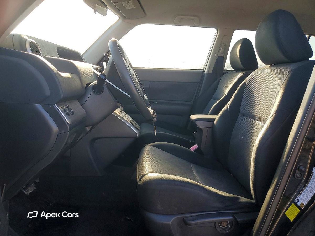 Scion xB 2012