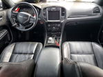 Chrysler 300 2022