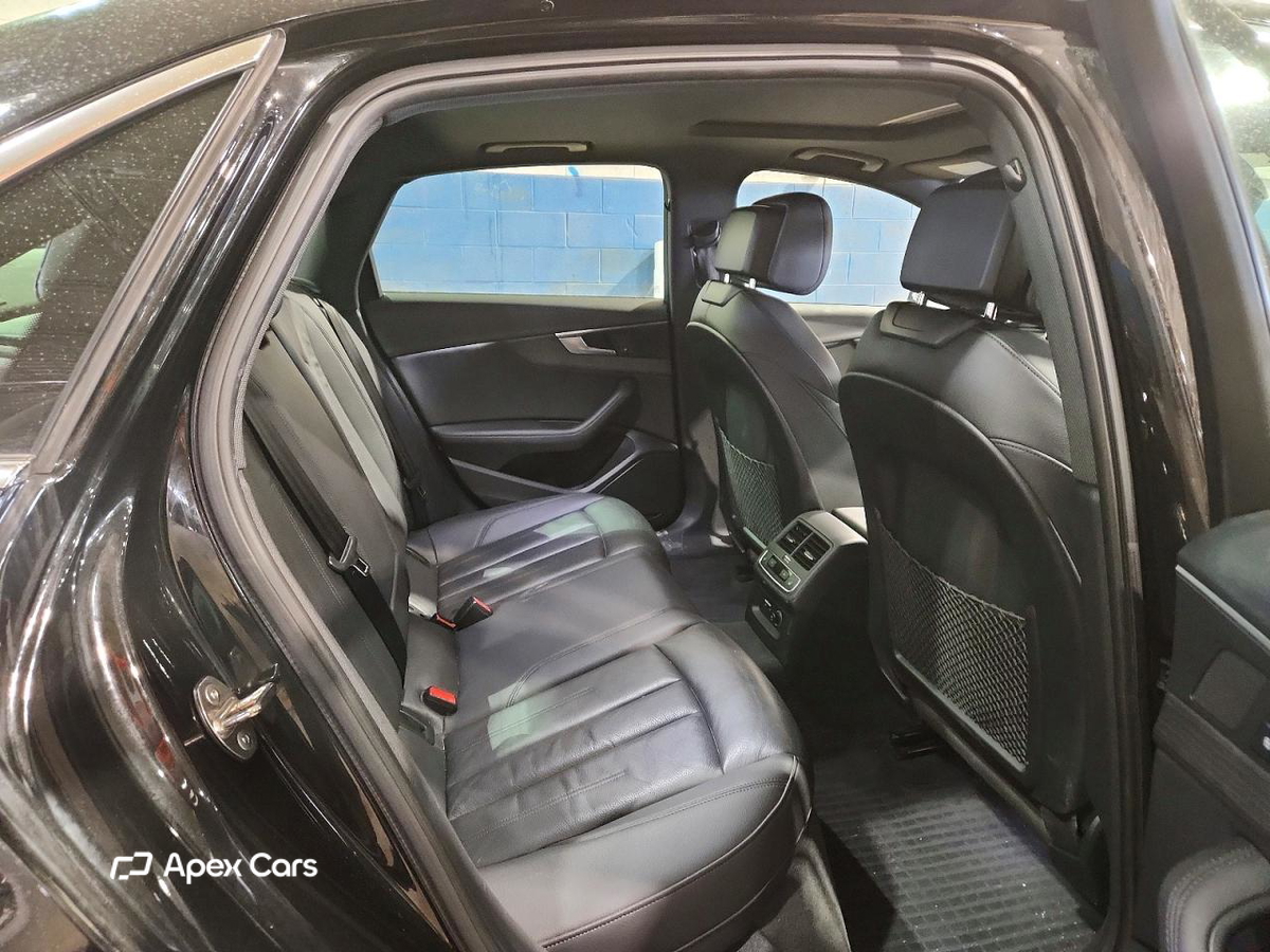 Audi A4 2019