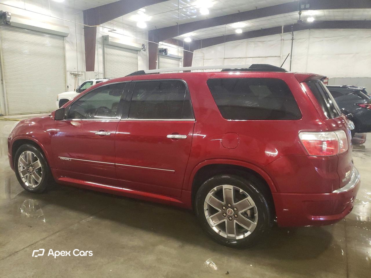 GMC Acadia 2011