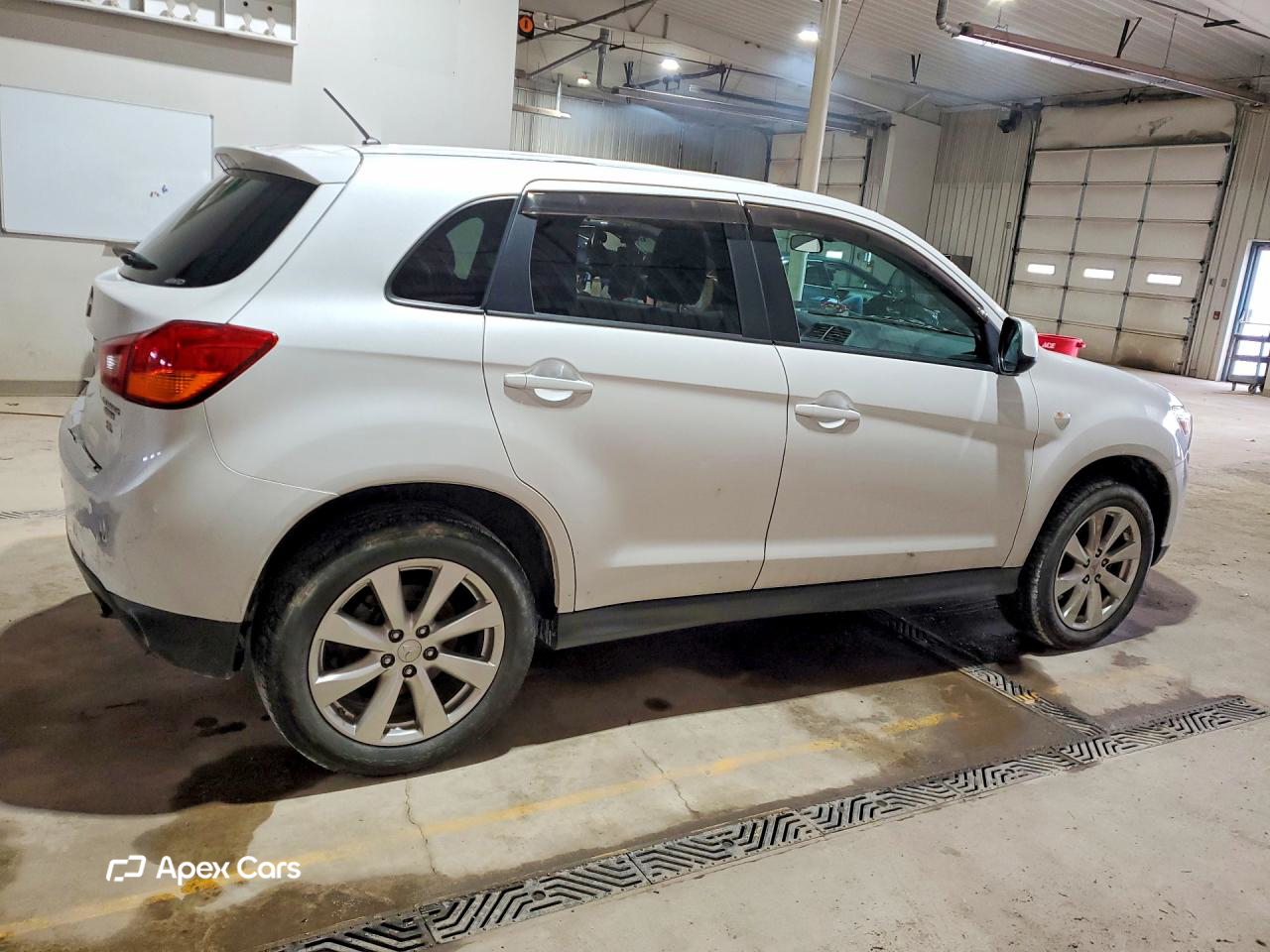 Mitsubishi Outlander 2015