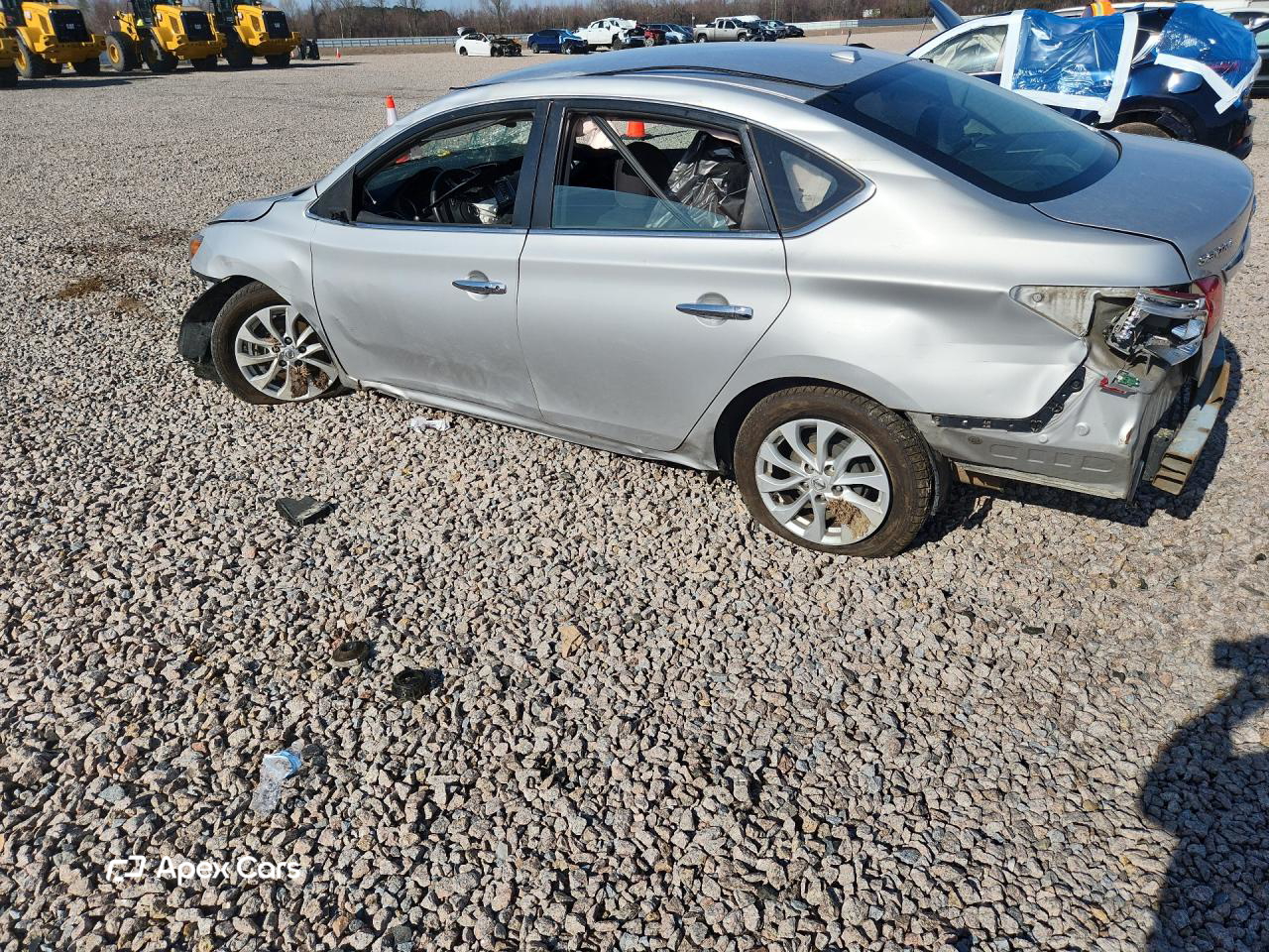 Nissan Sentra 2018